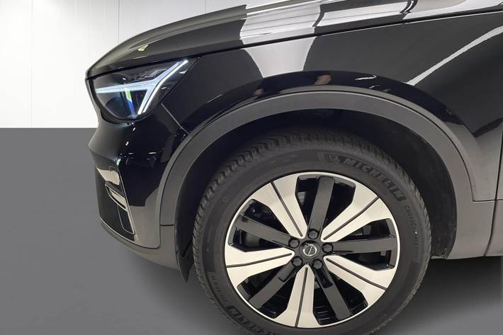 Sort Volvo XC40 fra 2022