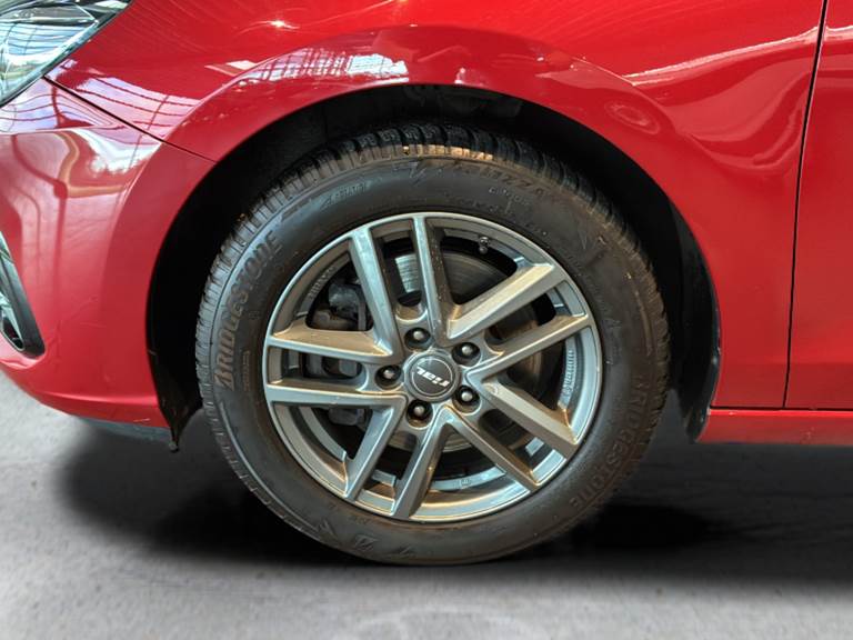 Hyundai i30 1,0 Cw T-GDI Essential DCT 120HK Stc 7g Aut.
