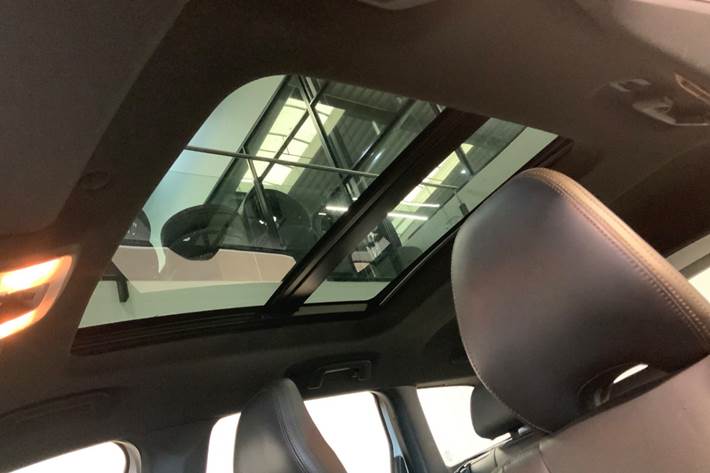 Hvid Volvo XC60 fra 2017