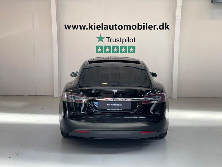 Tesla Model S 70D