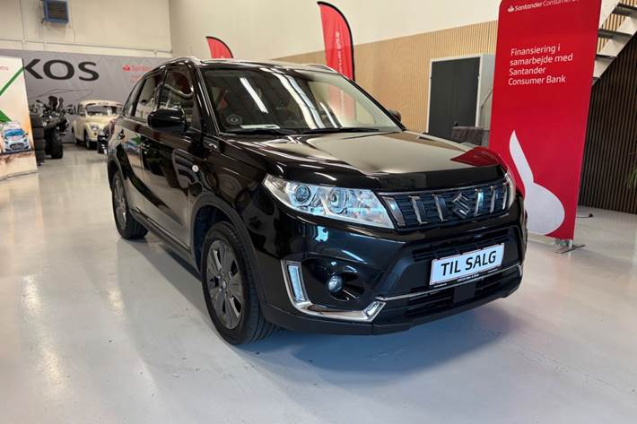 Sort Suzuki Vitara fra 2018