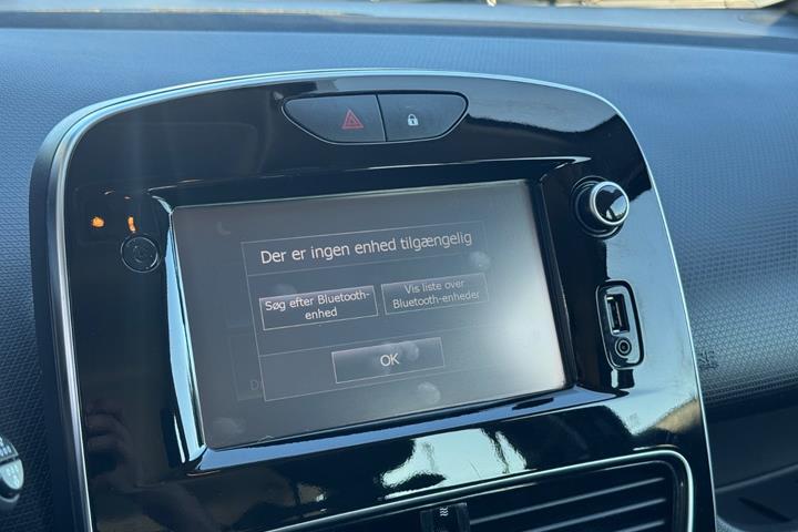 Sort Renault Clio IV fra 2018