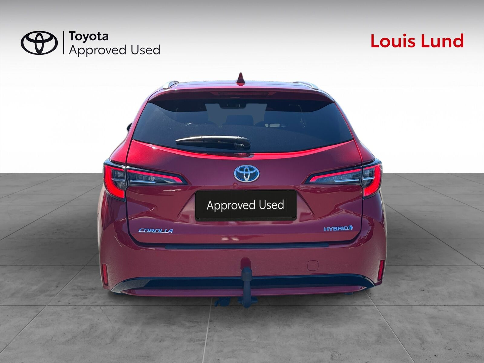 Rød Toyota Corolla fra 2021