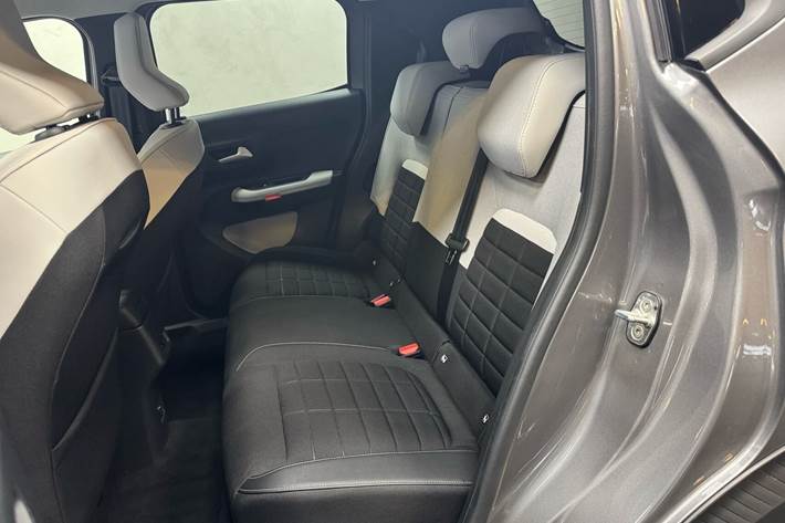 Grå Citroën ë-C3 fra 2025