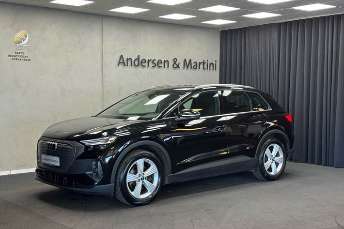 Sort Audi Q4 fra 2023