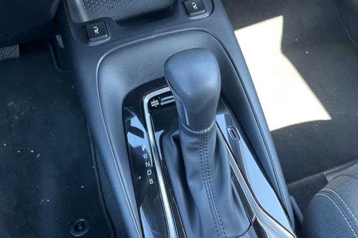 Sort Toyota Corolla fra 2024