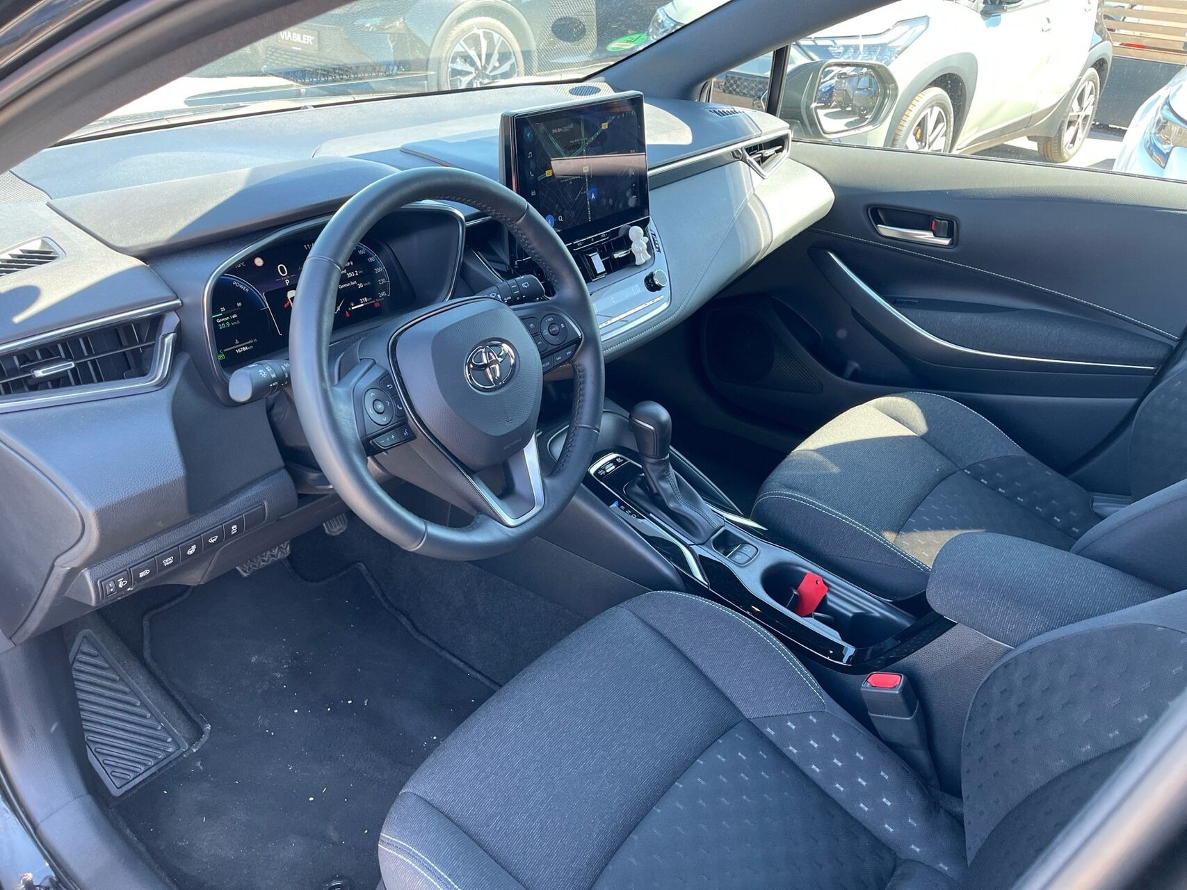 Sort Toyota Corolla fra 2024