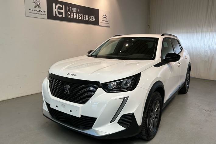 Hvid Peugeot 2008 fra 2022