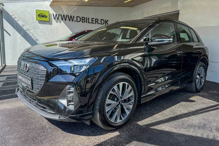 Sort Audi Q4 fra 2024