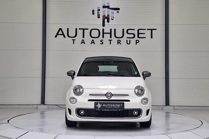 Hvid Fiat 500C fra 2017