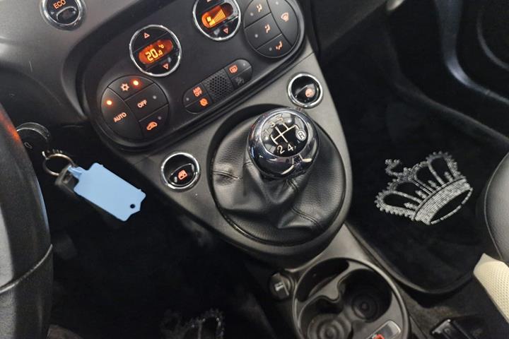 Hvid Fiat 500C fra 2017