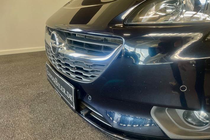 Blå Opel Corsa fra 2019