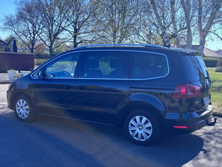 VW Sharan 2,0 TDi 140 Highline DSG BMT 7prs