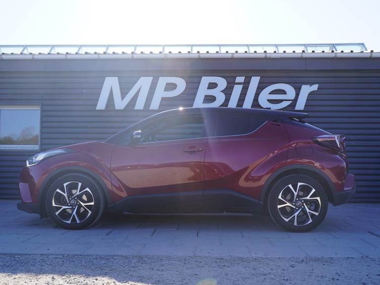 Toyota C-HR 1,8 Hybrid Premium Selected CVT