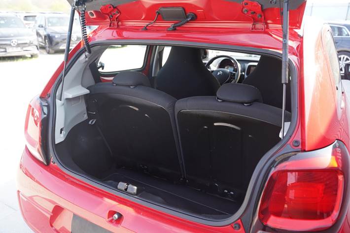 Rød Citroën C1 fra 2017