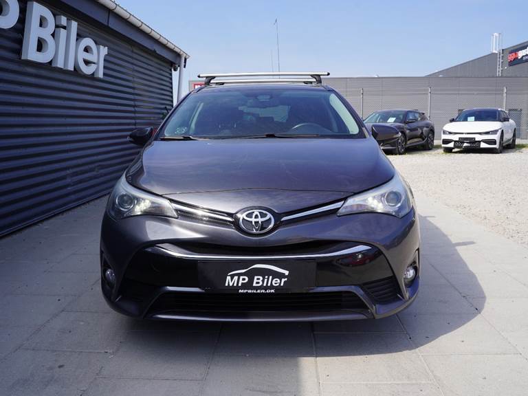 Toyota Avensis 1,8 VVT-i T2 Touring Sports MDS