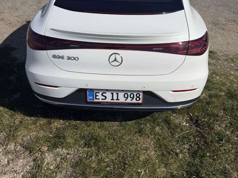 Mercedes EQE300 Avantgarde