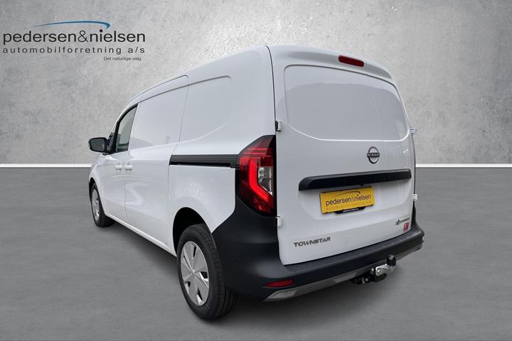Hvid Nissan Townstar fra 2026