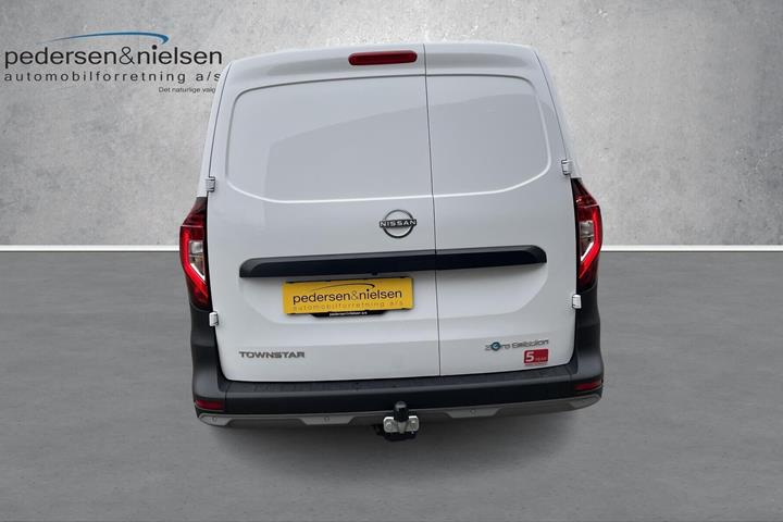 Hvid Nissan Townstar fra 2026