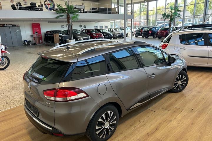 Sort Renault Clio fra 2015