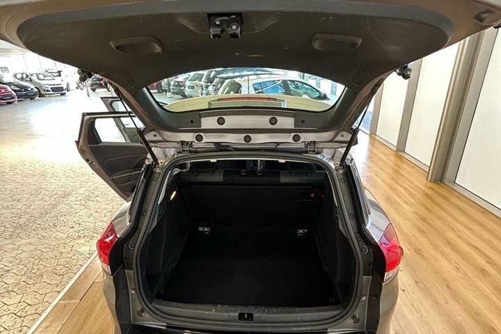 Sort Renault Clio fra 2015