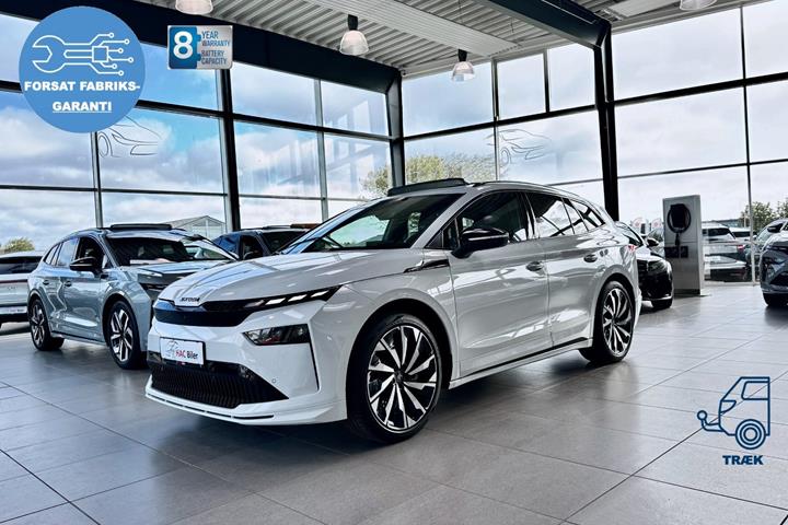 Hvid Skoda Enyaq fra 2026 set udefra