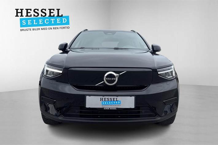 Sort Volvo XC40 fra 2023