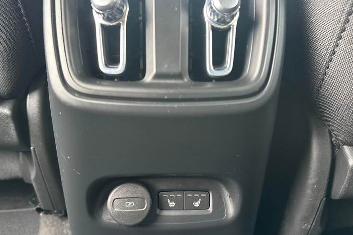 Sort Volvo XC40 fra 2023