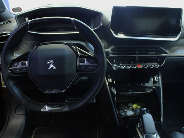 Peugeot e-2008 50 GT Prime+