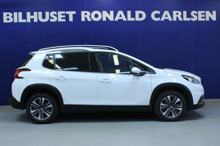 Hvid Peugeot 2008 fra 2019