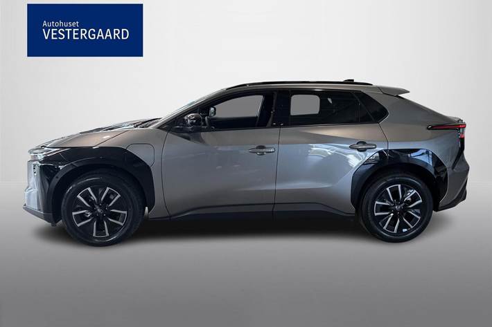 Grå Toyota BZ4X fra 2026