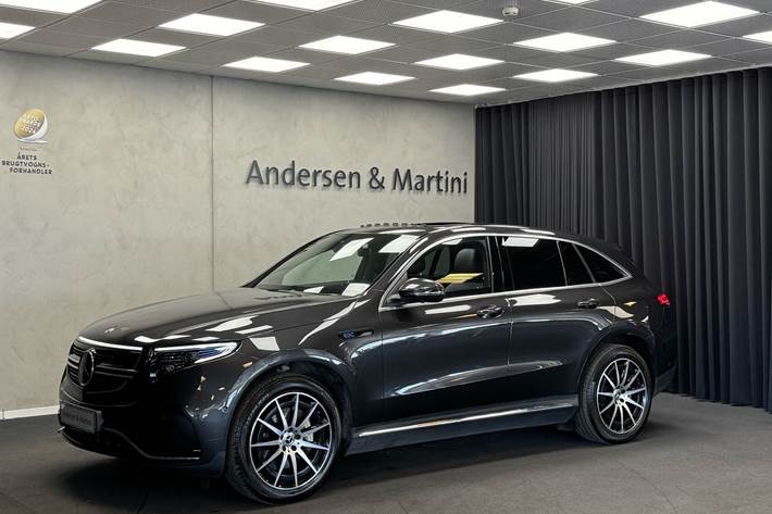 Grå Mercedes EQC 400 fra 2021