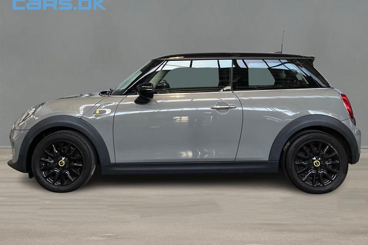 Grå Mini Cooper fra 2020