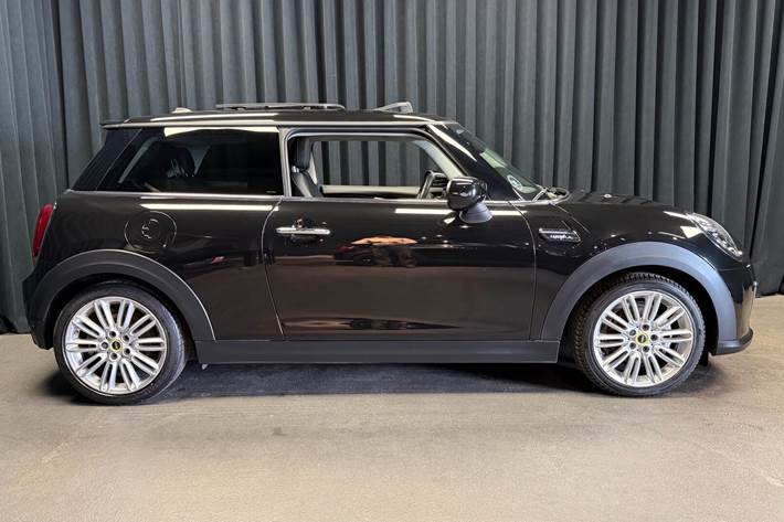 Sort Mini Cooper fra 2021