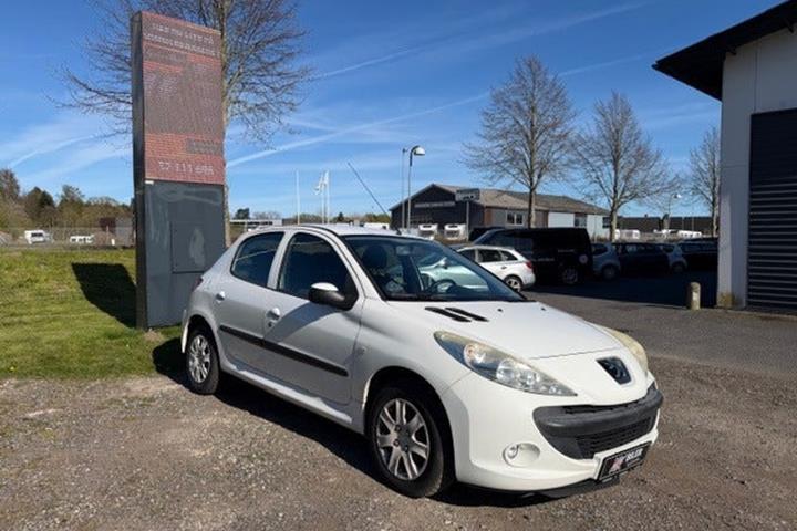 undefined Peugeot 206+ fra 2012