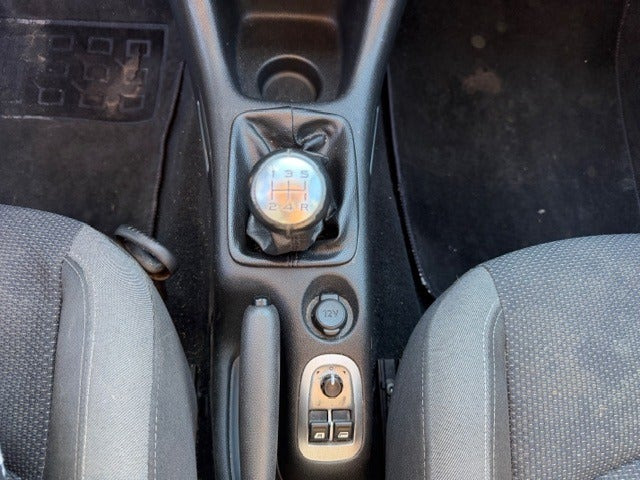 undefined Peugeot 206+ fra 2012