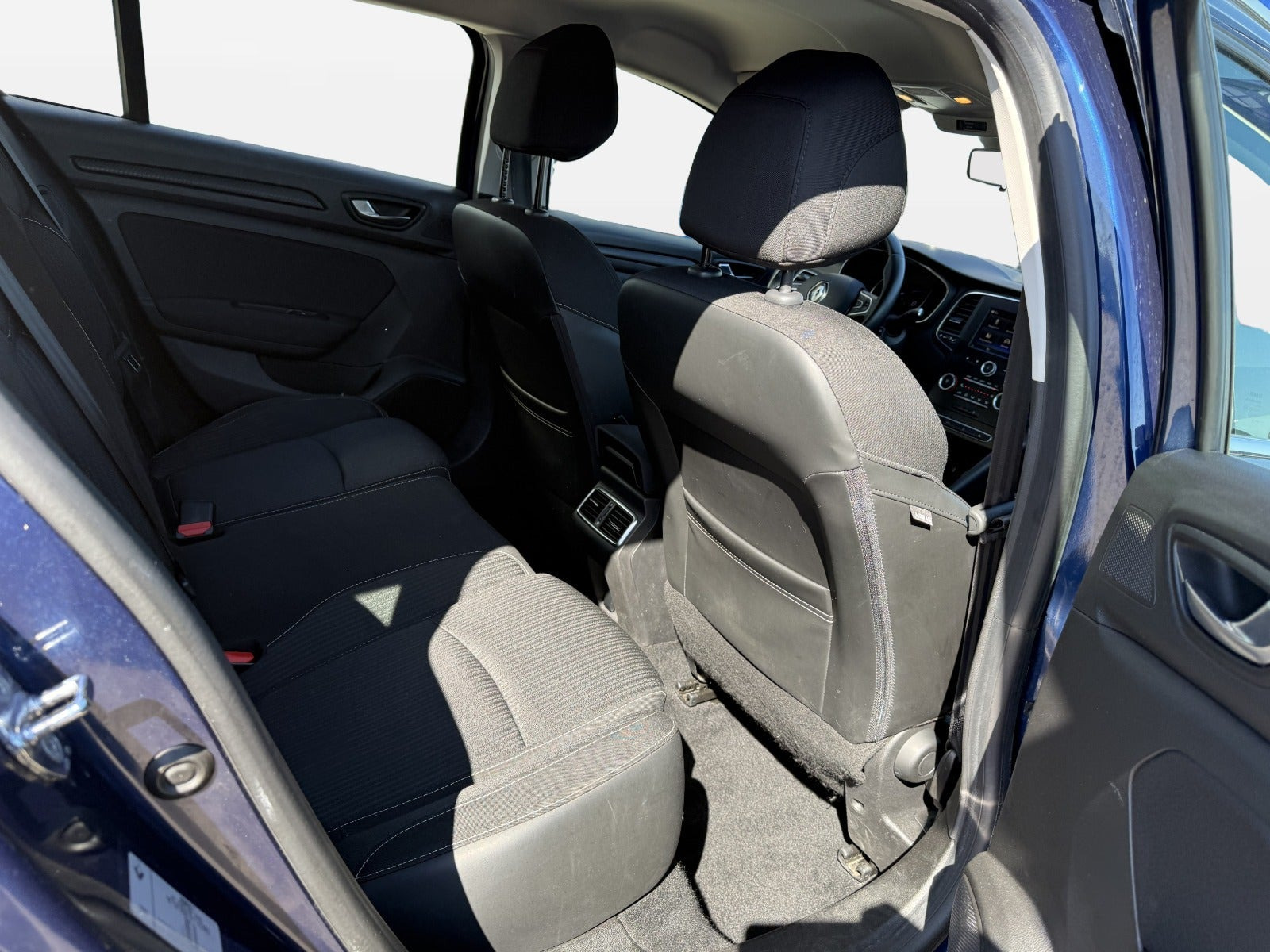 Blå Renault Megane IV fra 2018