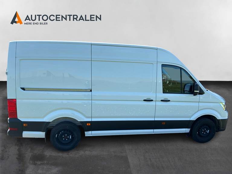VW Crafter 35 2,0 TDi 177 Kassevogn L3H3 aut.
