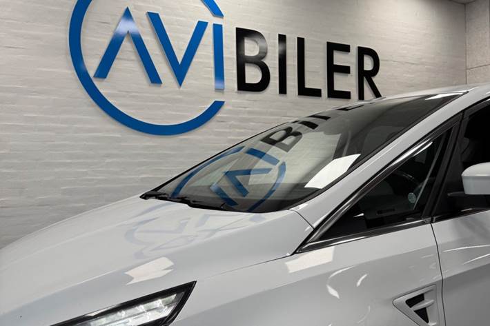 Hvid Ford S-MAX fra 2018
