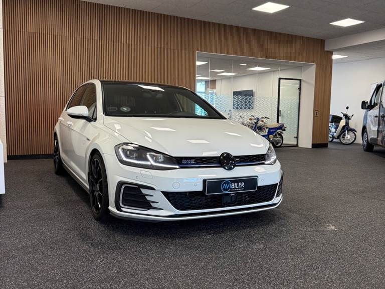 VW Golf VII 1,4 GTE DSG