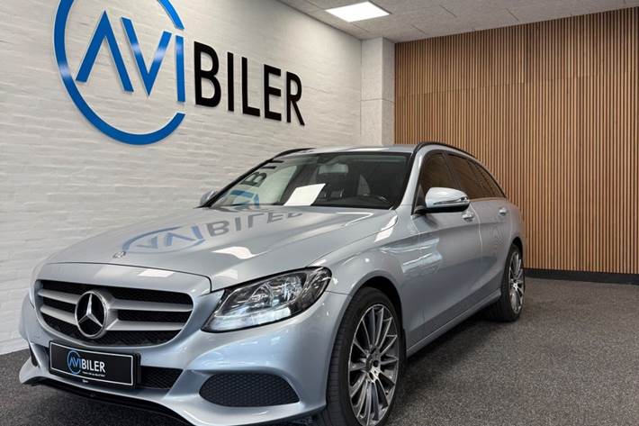 Blå Mercedes C200 d fra 2016