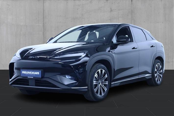 Sort BYD Sealion 7 fra 2024