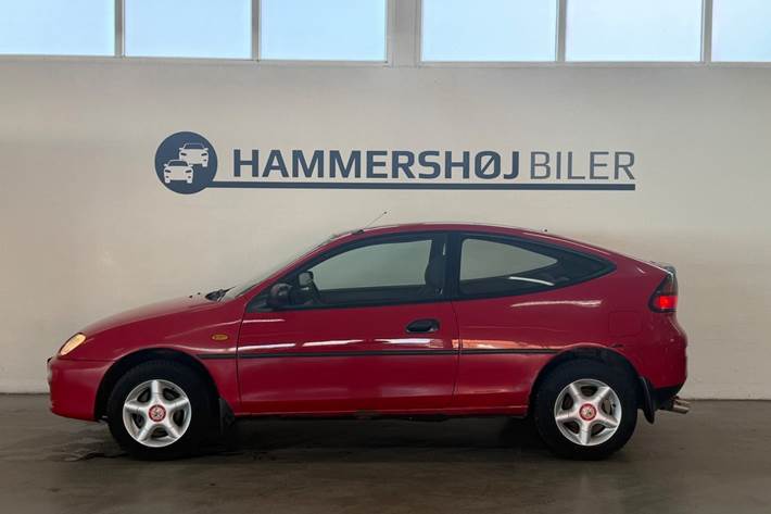 undefined Mazda 323 fra 1996
