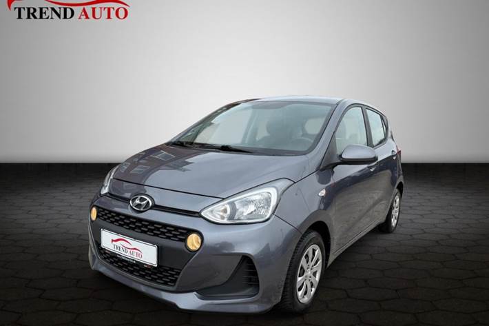 Grå Hyundai i10 fra 2017