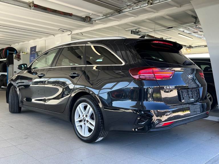 Kia Ceed 1,4 T-GDi Comfort SW DCT