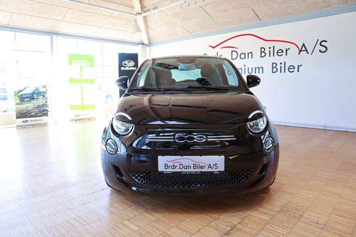Sort Fiat 500e fra 2023
