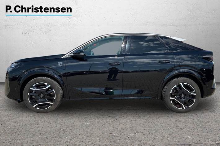 Sort Peugeot e-3008 fra 2025