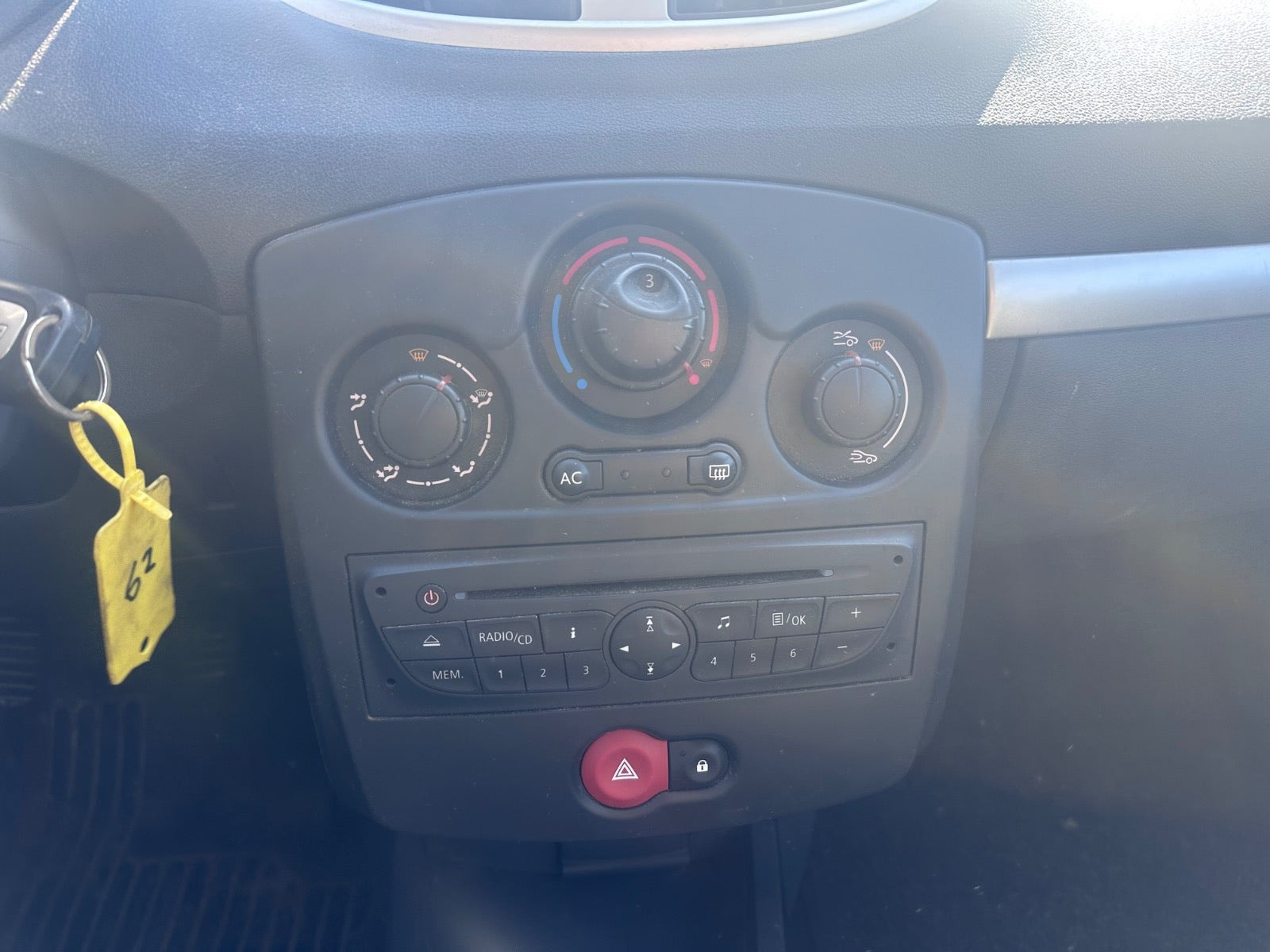 undefined Renault Clio III fra 2011