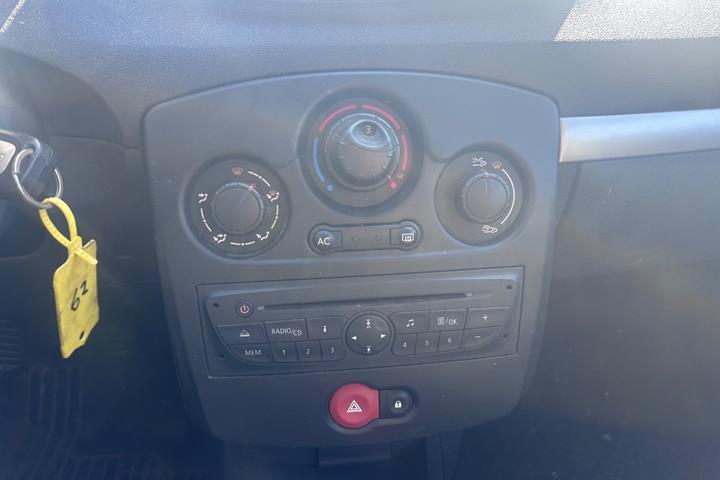 undefined Renault Clio III fra 2011