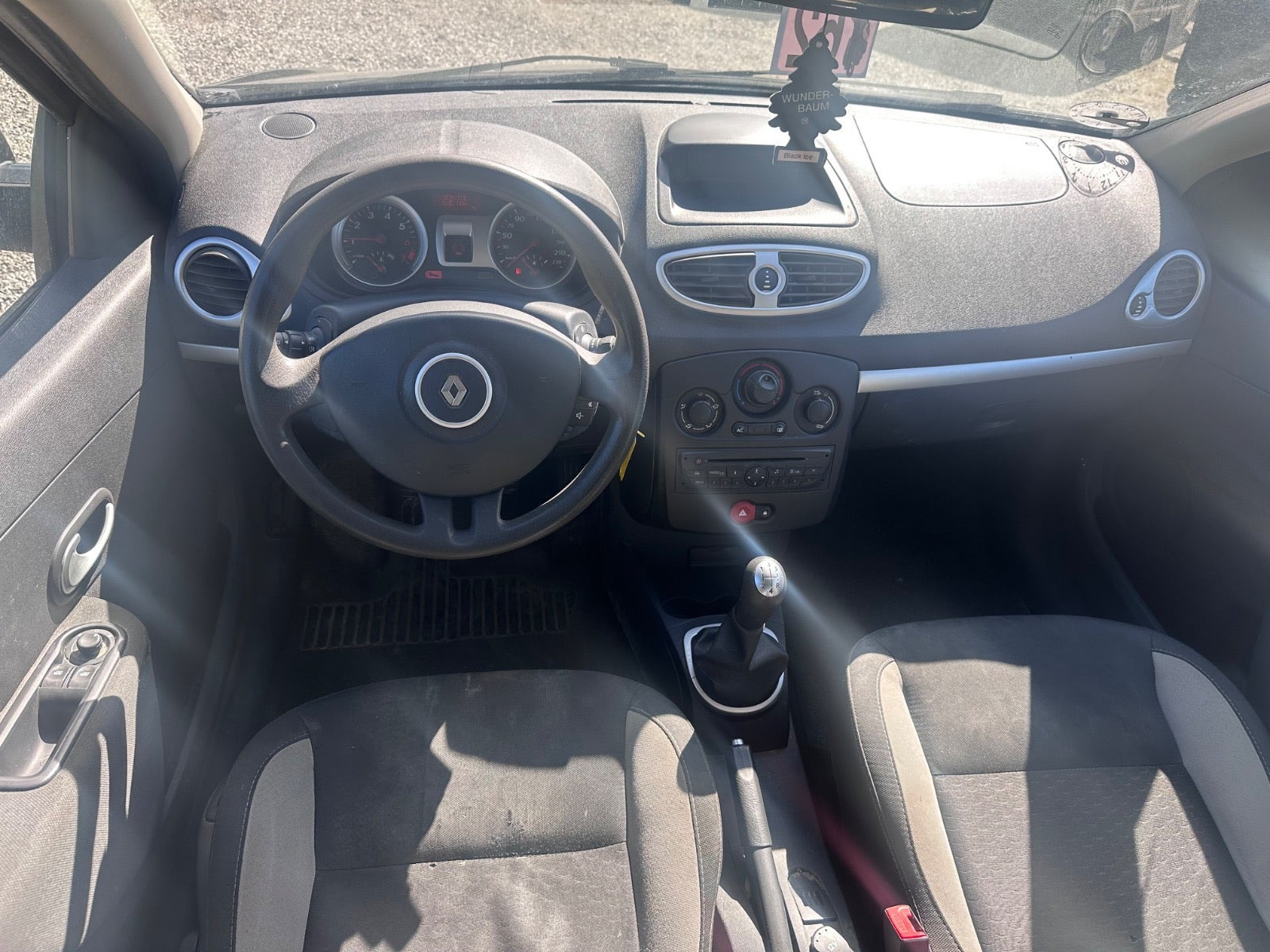 undefined Renault Clio III fra 2011